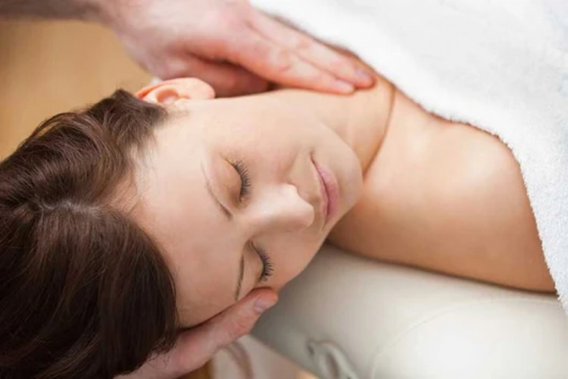 Clínica com Massagens Corporal Saúde - Massagem para Emagrecimento